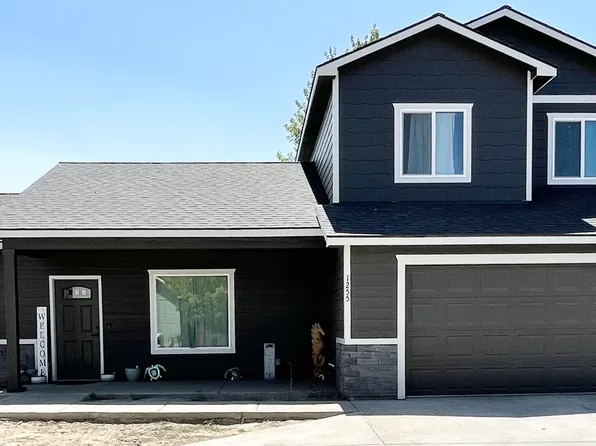1255 Stonewood Ct, Milton Freewater, OR 97862