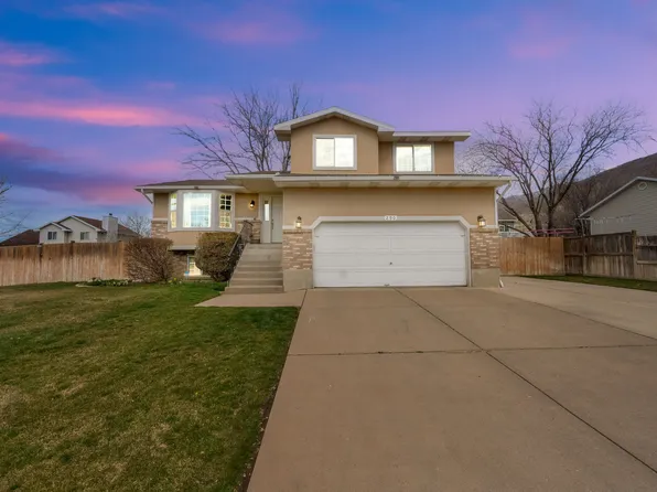 290 W 1350 N, Centerville, UT 84014