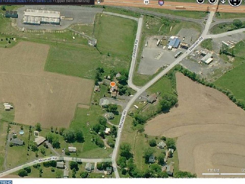 2nd image of 3651 Mountain Rd