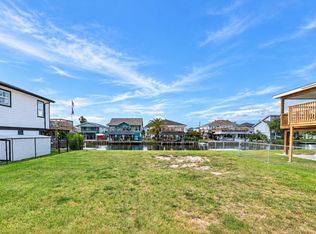 191 Barracuda St, Bayou Vista, TX 77563