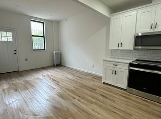 666 E 188th St FLOOR 2, Bronx, NY 10458