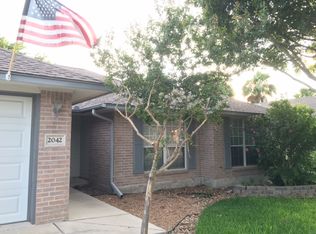 2042 Bentwood Dr, New Braunfels, TX 78130