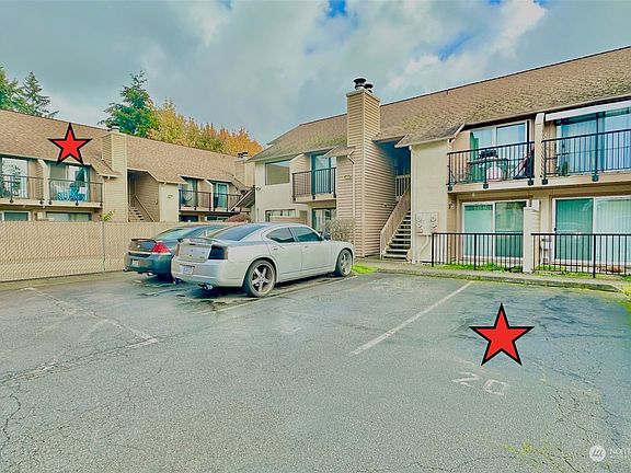 5th image of 12434 Ambaum Blvd SW #209