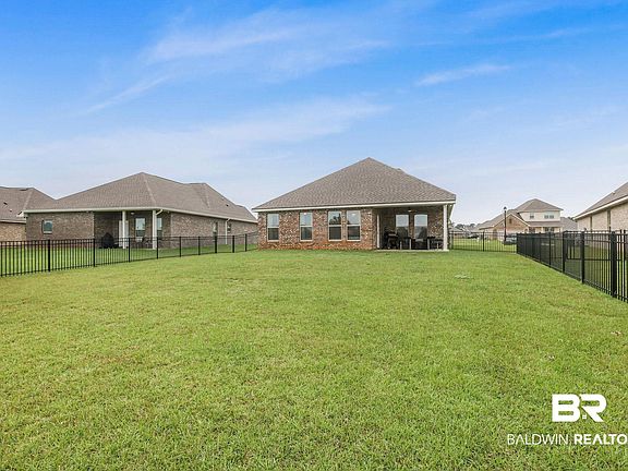 4th image of 9988 Chipper Ln