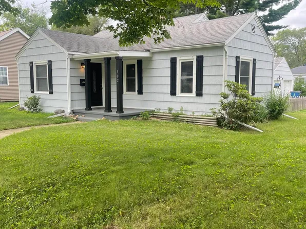 302 W Garfield Ave, Swanton, OH 43558