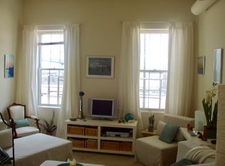 48 N Front St, Philadelphia, PA 19106