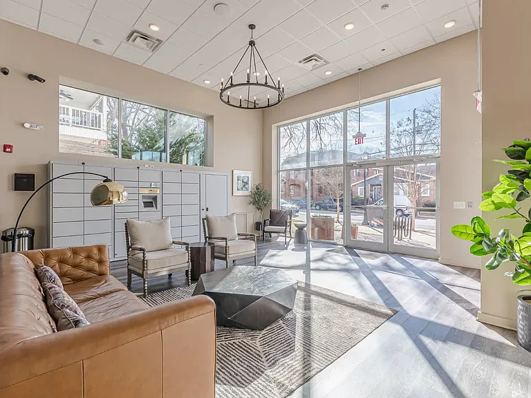 Building's Lounge