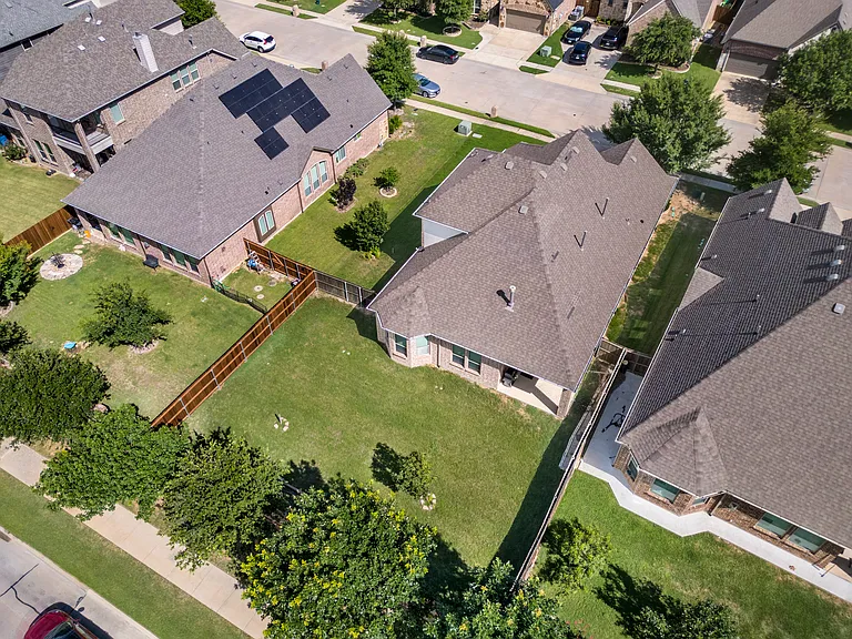301 Ridgewood Dr — Photo 5