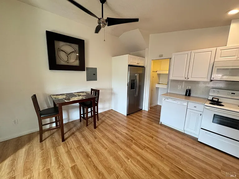 3753 Santa Rosa Ave #3753E — Photo 12