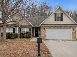 605 Fountainbrook Ln, Fountain Inn, SC 29644
