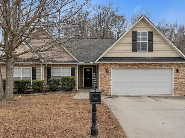 605 Fountainbrook Ln, Fountain Inn, SC 29644