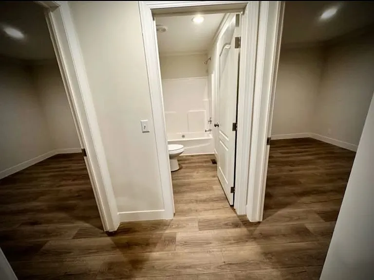214 Rufus Ln — Photo 3