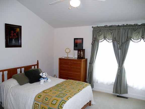 Master vaulted ceiling