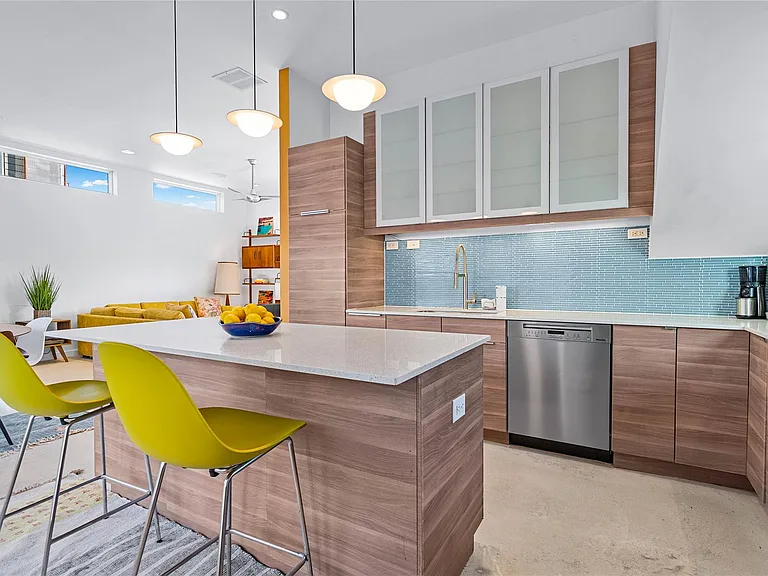 5900 Ventus St — Photo 10