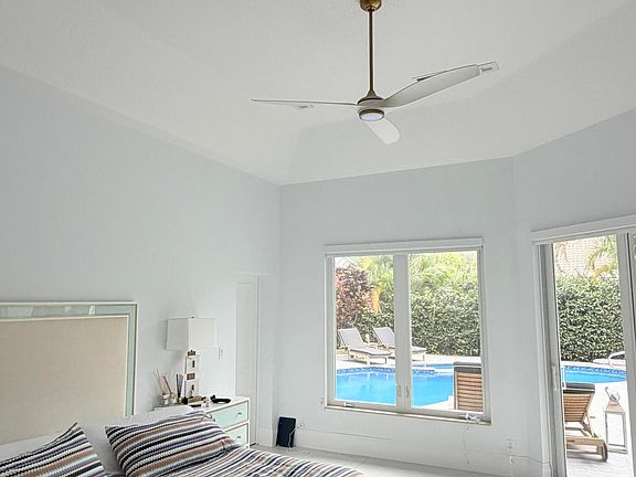 5th image of 5761 Paddington Way