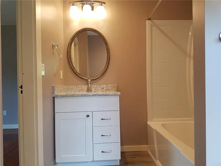49 Merton Rd #2 — Photo 26