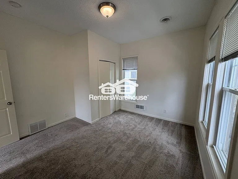708 Randolph Ave #2 — Photo 11