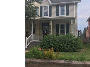518 W 2nd Ave, Parkesburg, PA 19365