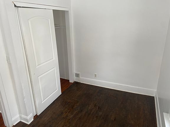 5th image of 72 Broome St Floor 1