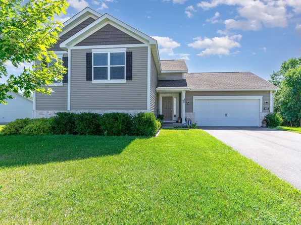 927 Bluff Heights Dr SE, Lonsdale, MN 55046