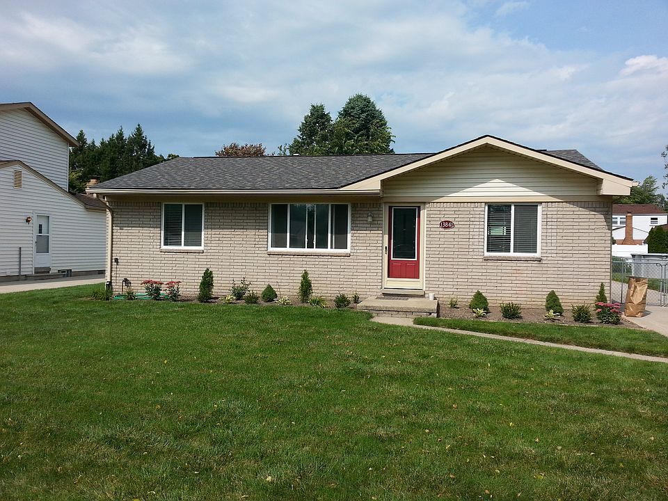 1st image of 13841 Bowling Green Dr