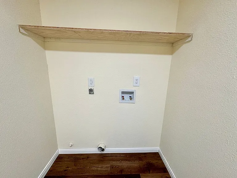 5806 Misty Gln — Photo 23