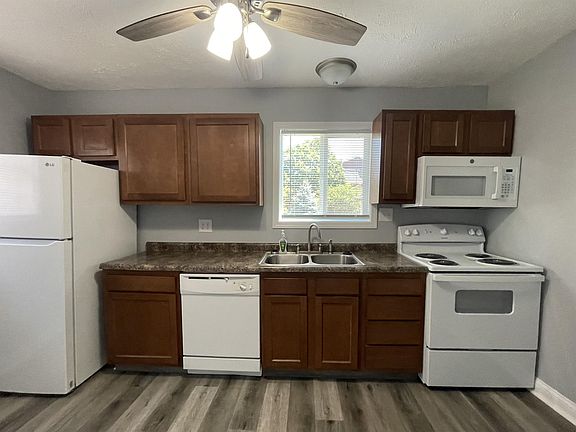 3rd image of 1461 S Meridian St APT C