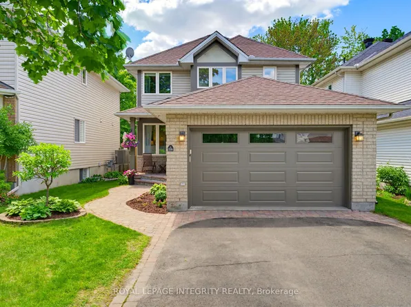 116 Springcreek Cres, Ottawa, ON K2M 2K8