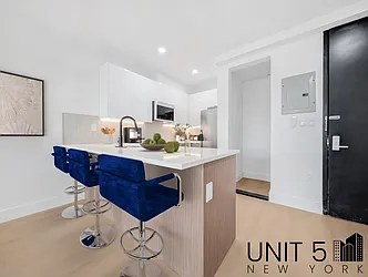 348 Melrose Street, #4C