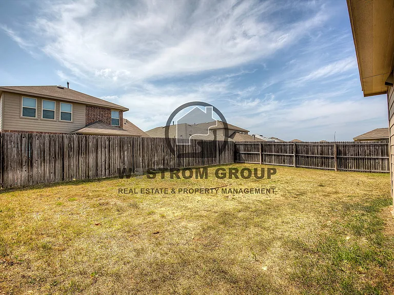 14409 Jaycee Ln — Photo 25