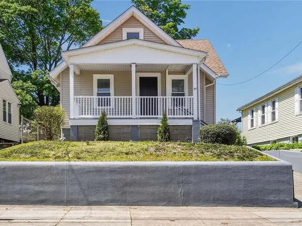 98 James St, East Providence, RI 02914