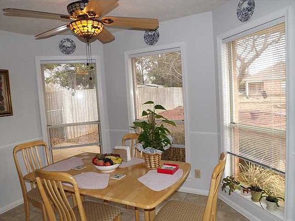 4th image of 7109 Breckenridge Dr