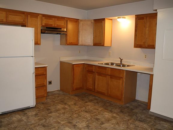 2nd image of 1314 Dryden Dr