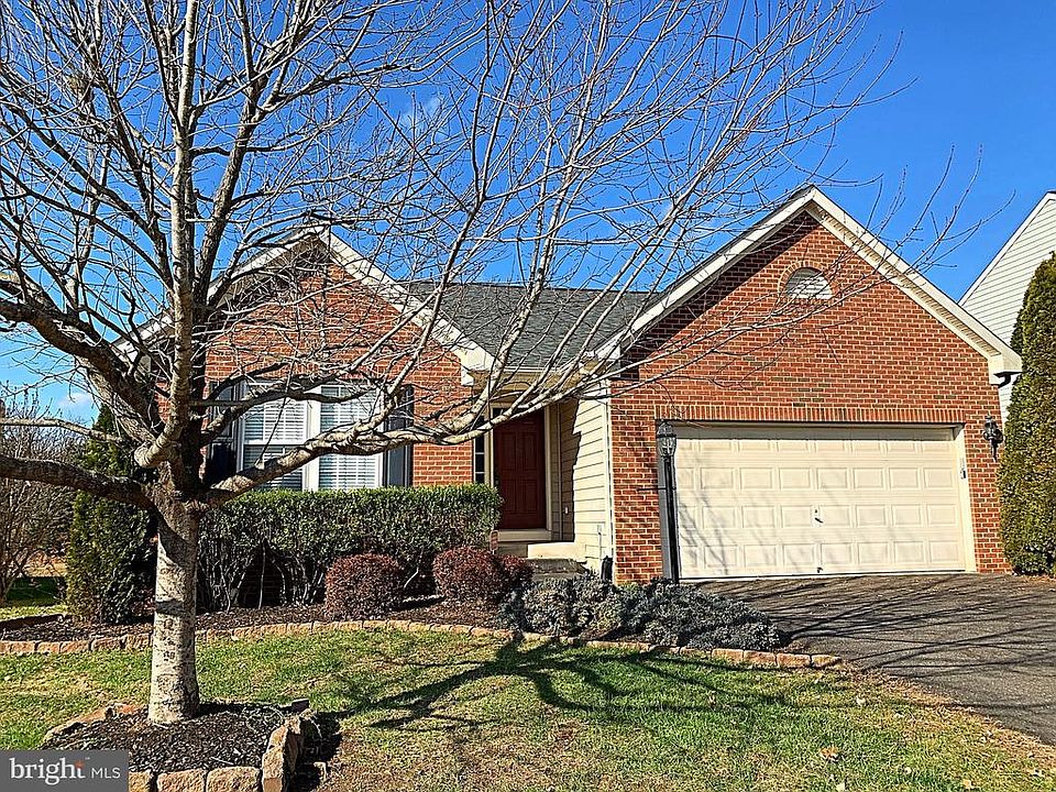 1st image of 18110 Scenic Creek Ln