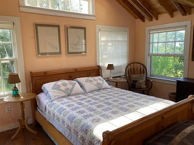 8 Village Way — Photo 7