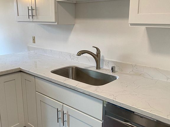 2nd image of 7110 Rainbow Dr APT 23
