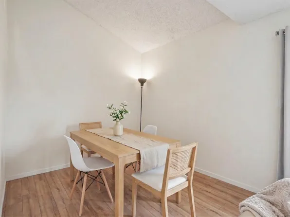 14440 56th St NW, Edmonton, AB T5A 3R1