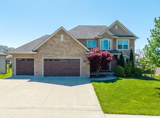 6410 Shallow River Dr, Columbia, MO 65201