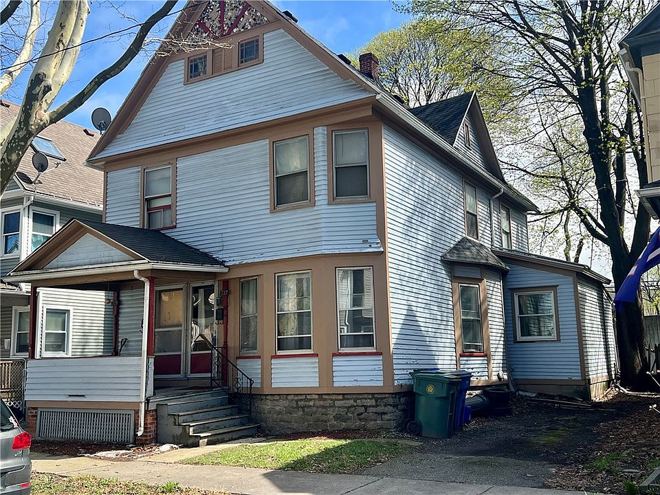 1st image of 237 Richard St