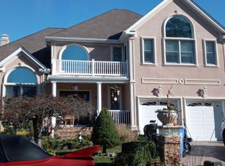 900 Hannibal St, Toms River, NJ 08757