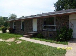 102 Acie Ave, Hopkins, SC 29061