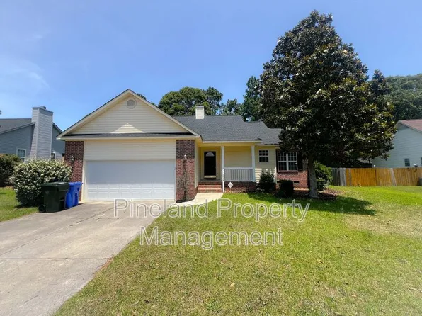 7228 Beaver Run Dr, Fayetteville, NC 28314