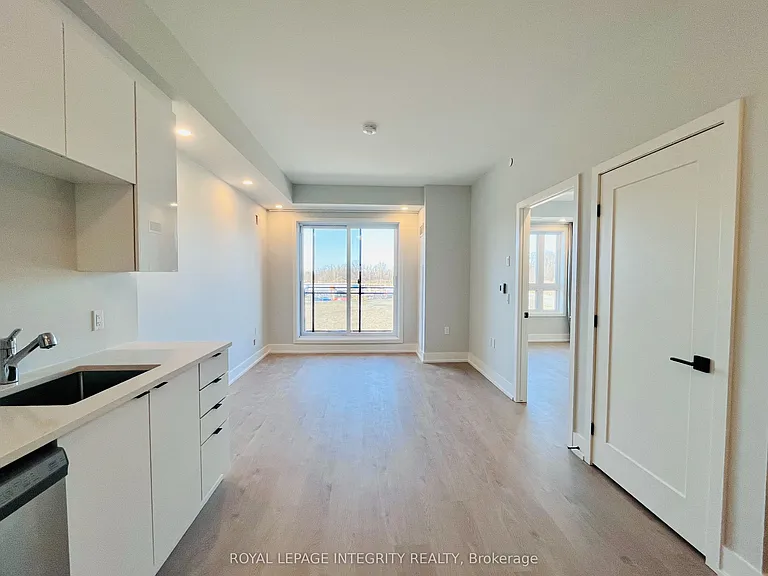 1350 Hemlock Rd #203 — Photo 3