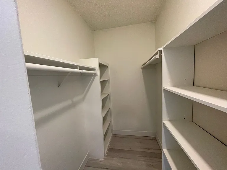 pac126 — Photo 11