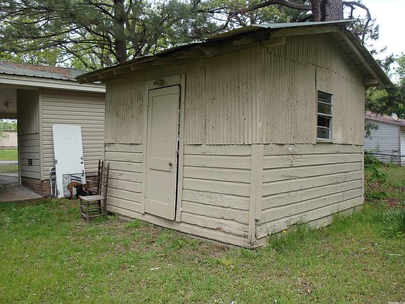 5th image of 1503 W Park Ave