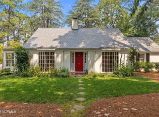 170 S Ridge St, Southern Pines, NC 28387