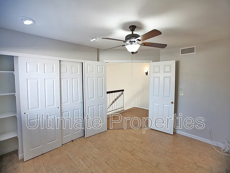 10853 E Yucca St — Photo 7