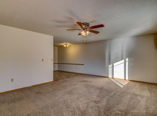 339 Twin Oak Dr #339, Altoona, WI 54720