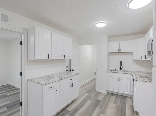 3860 Evanston Rd, Columbus, OH 43232