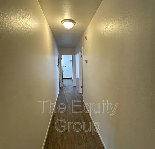 1124 E St #D — Photo 3